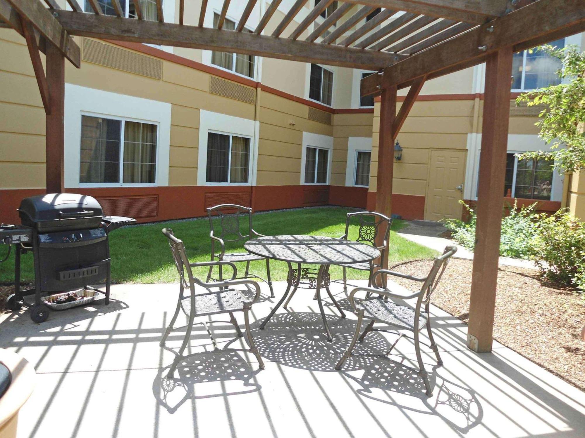 Extended Stay America Suites - Boston - Westborough - Computer Dr Dış mekan fotoğraf